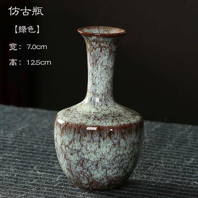 Minimalist Glaze Ceramic Vase For Tabletop Decor And Arrangements